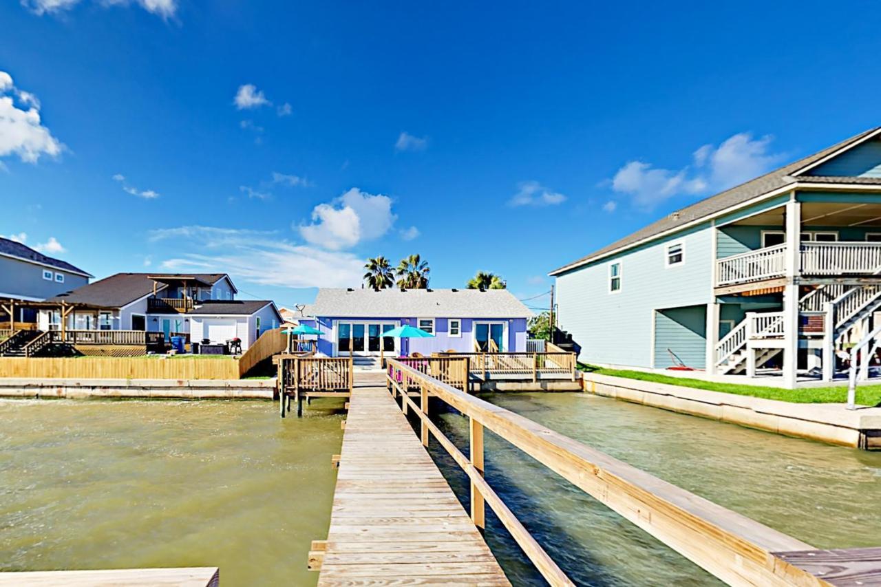 The Purple Beach House Rockport Exterior photo