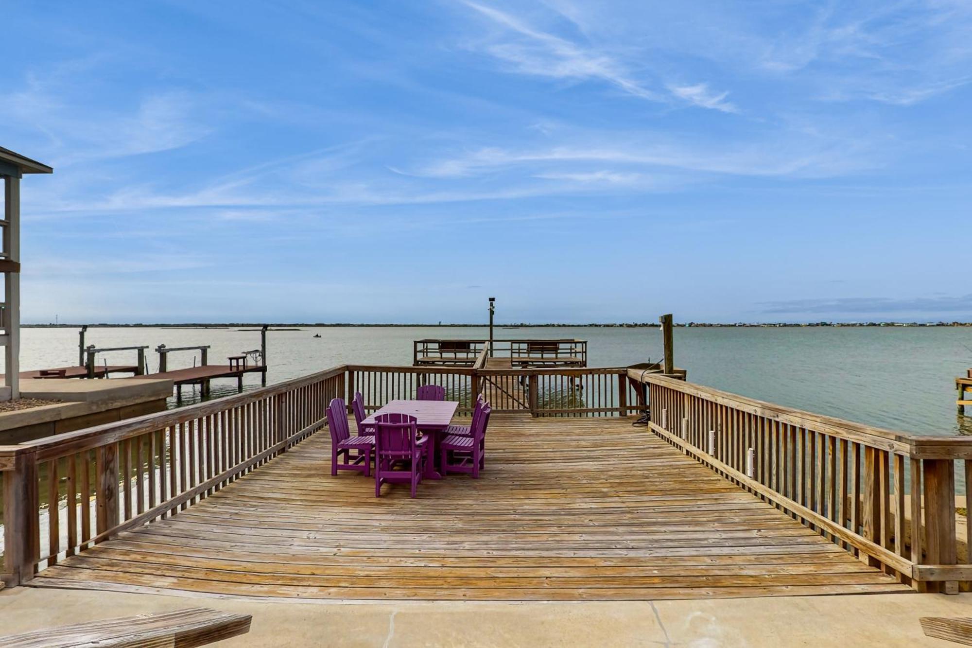 The Purple Beach House Rockport Exterior photo